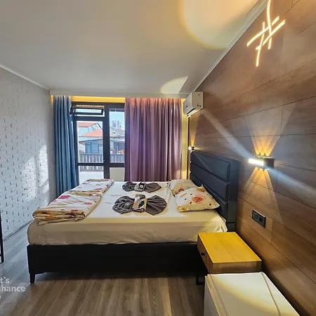 Globus Kiten (Burgas)