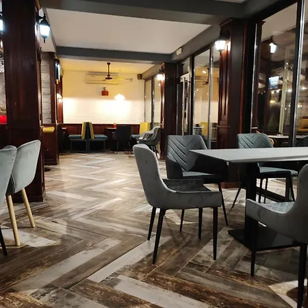 Globus 2* Kiten (Burgas)