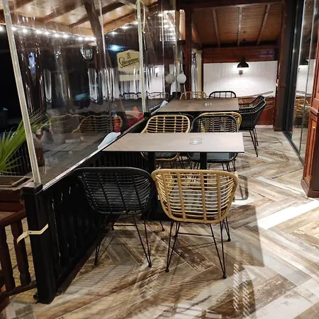 Guest house Globus 2*