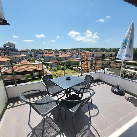 Guest house Globus 2*