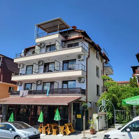 Pensión Globus Kiten (Burgas)