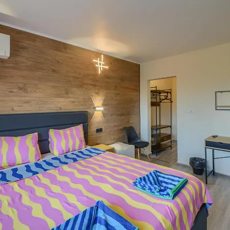 Globus Kiten (Burgas)