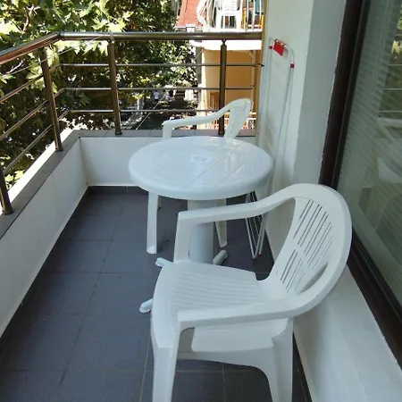 Globus Guest house Kiten (Burgas)