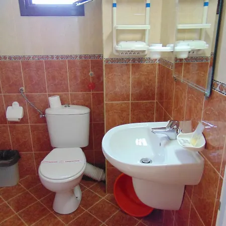 Guest house Globus 2*