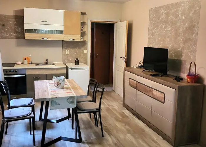 Globus Casa de hóspedes 2*