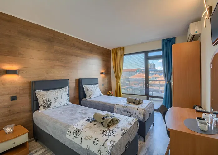 Casa de hóspedes Globus 2*